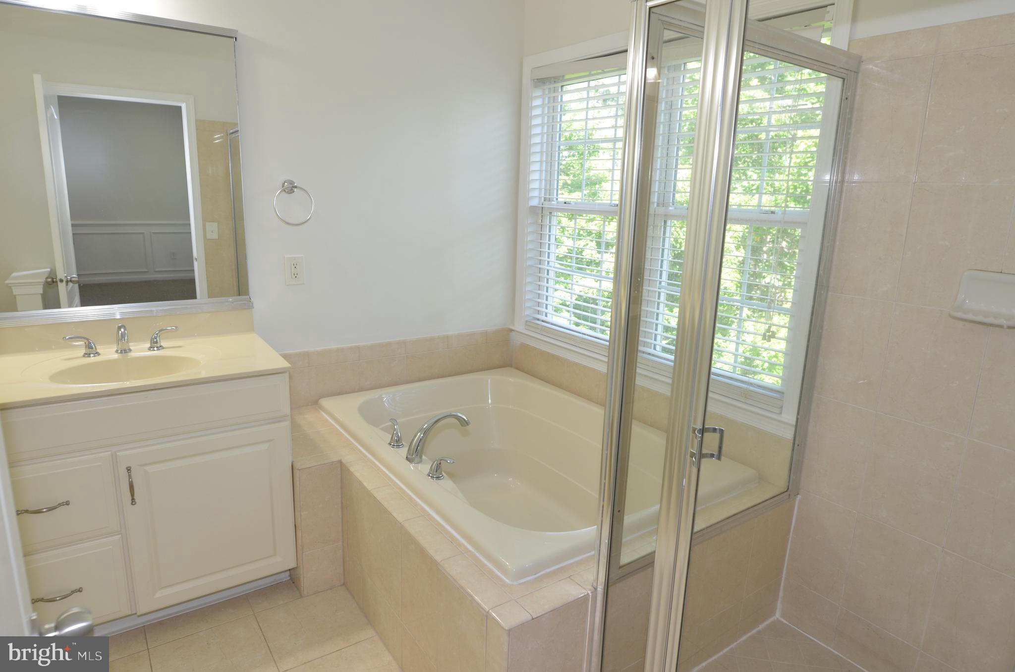 DOMINION VALLEY COUNTRY CLUB - Residential