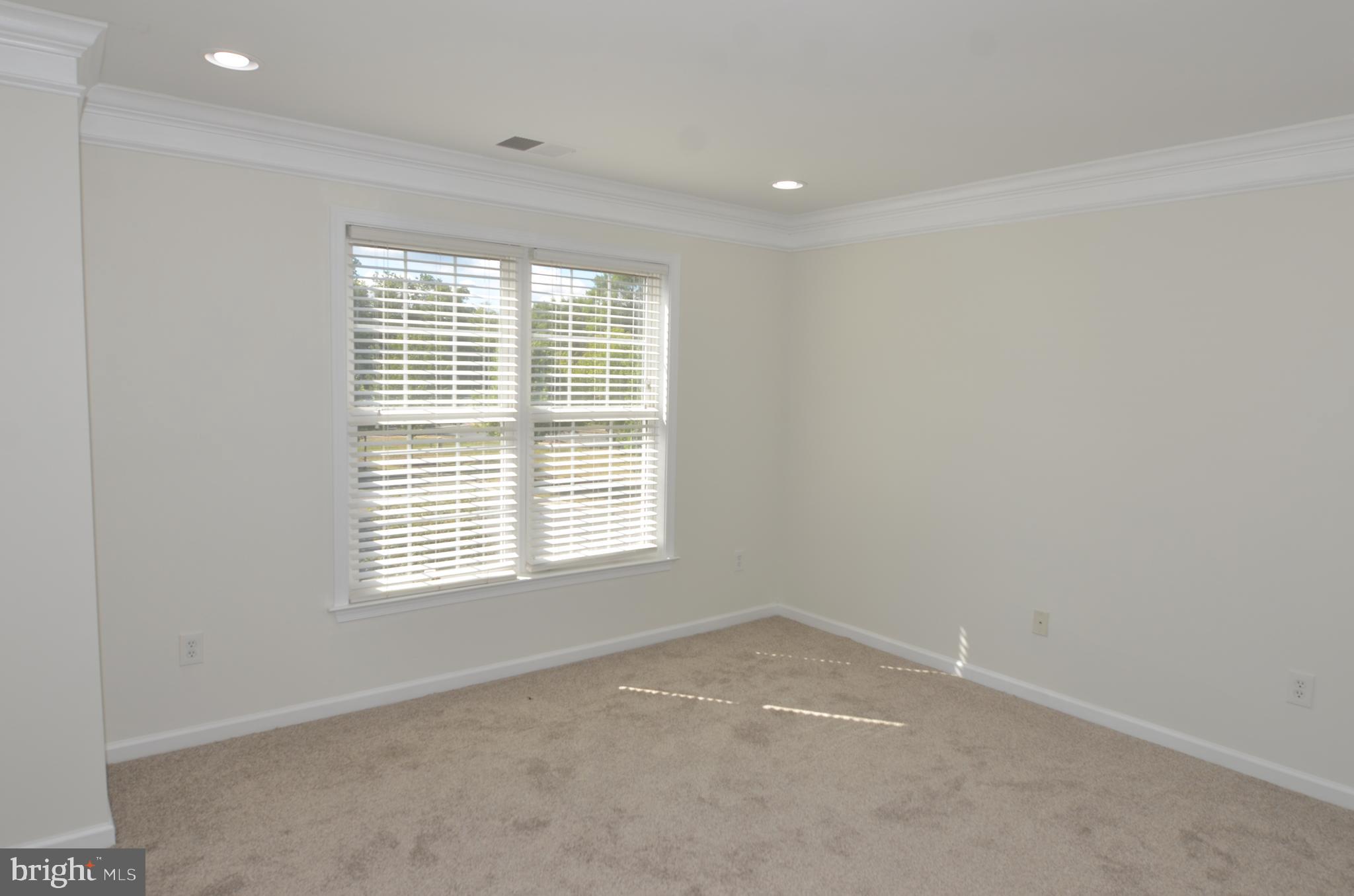 DOMINION VALLEY COUNTRY CLUB - Residential