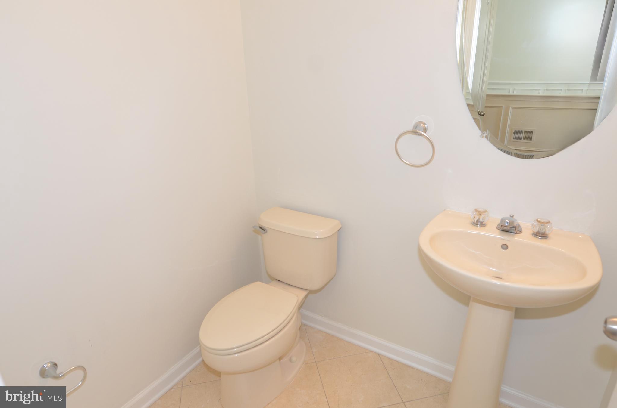 DOMINION VALLEY COUNTRY CLUB - Residential