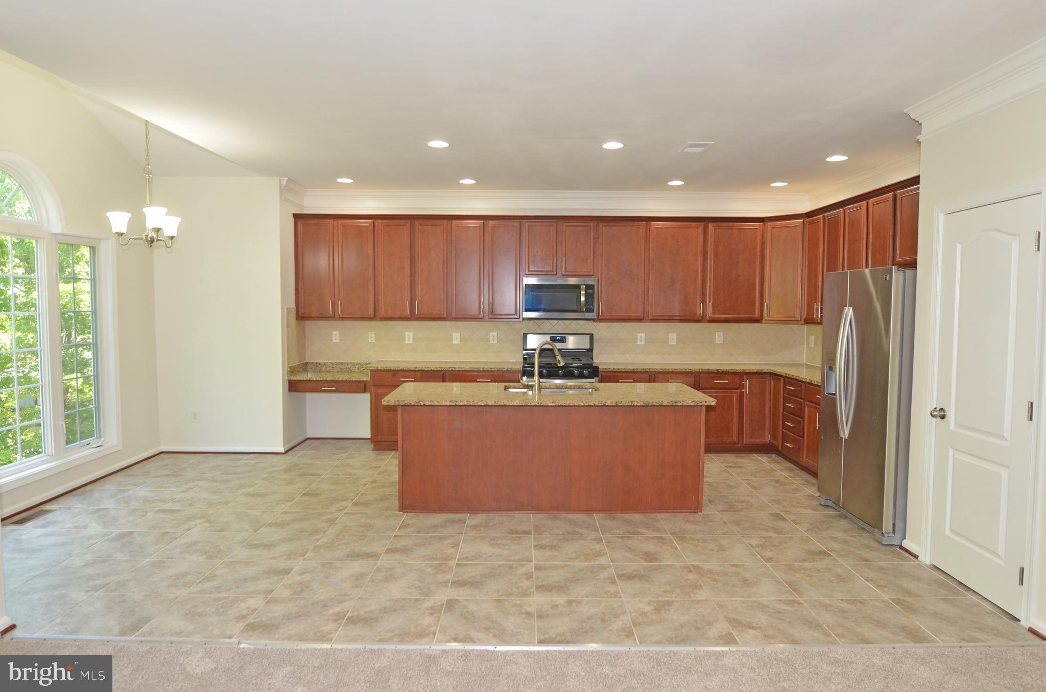 DOMINION VALLEY COUNTRY CLUB - Residential