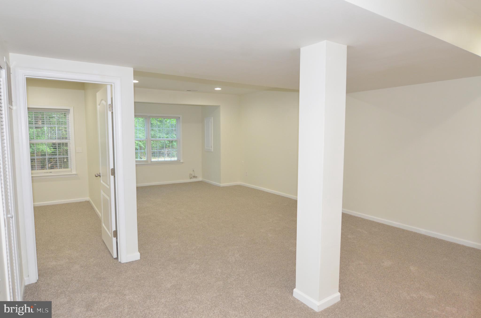 DOMINION VALLEY COUNTRY CLUB - Residential