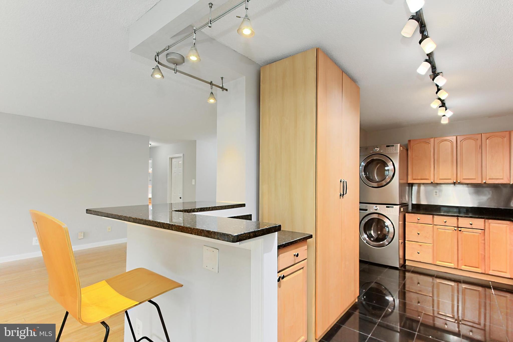 WATERGATE AT LANDMARK - Residential