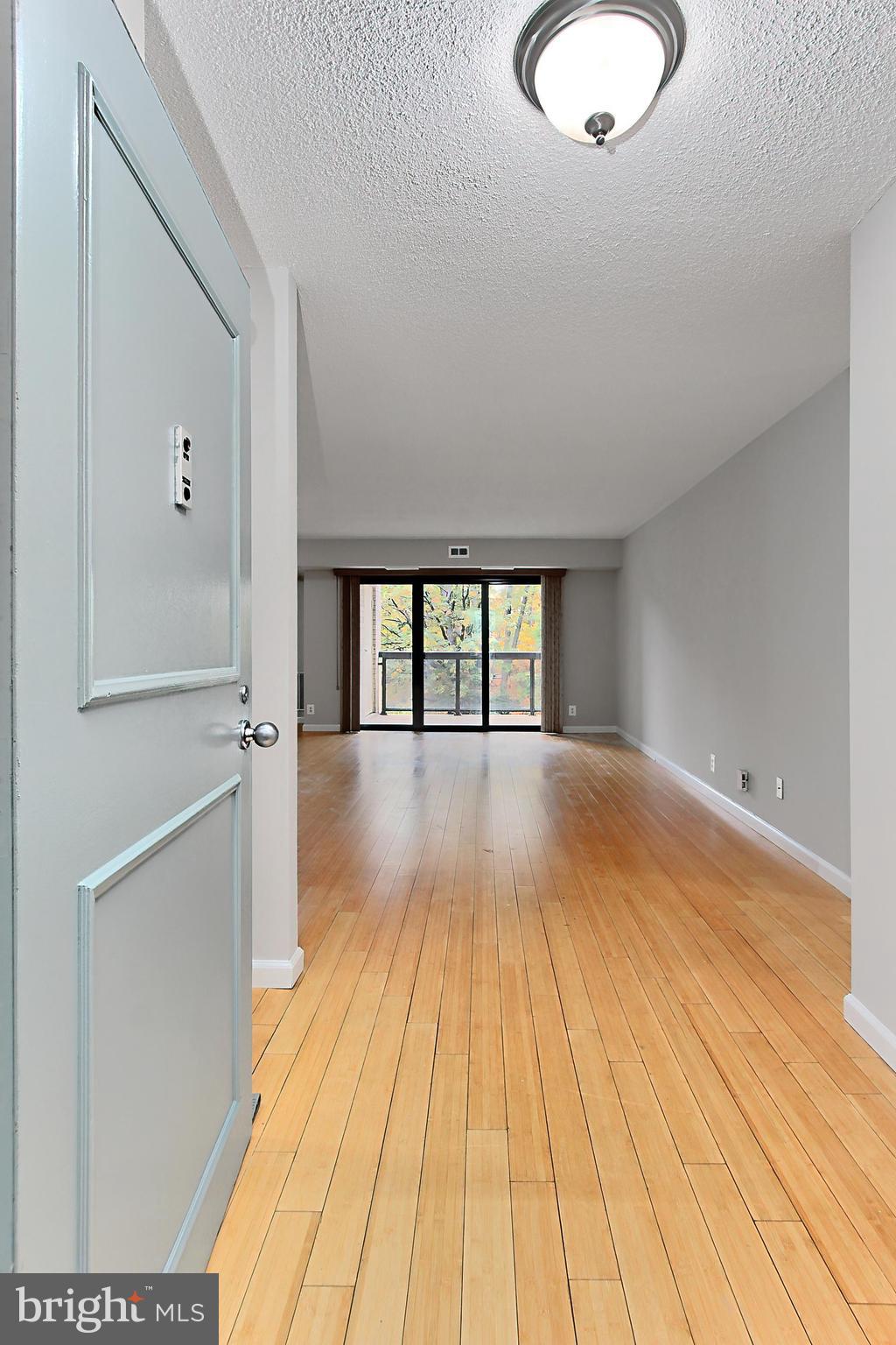 WATERGATE AT LANDMARK - Residential