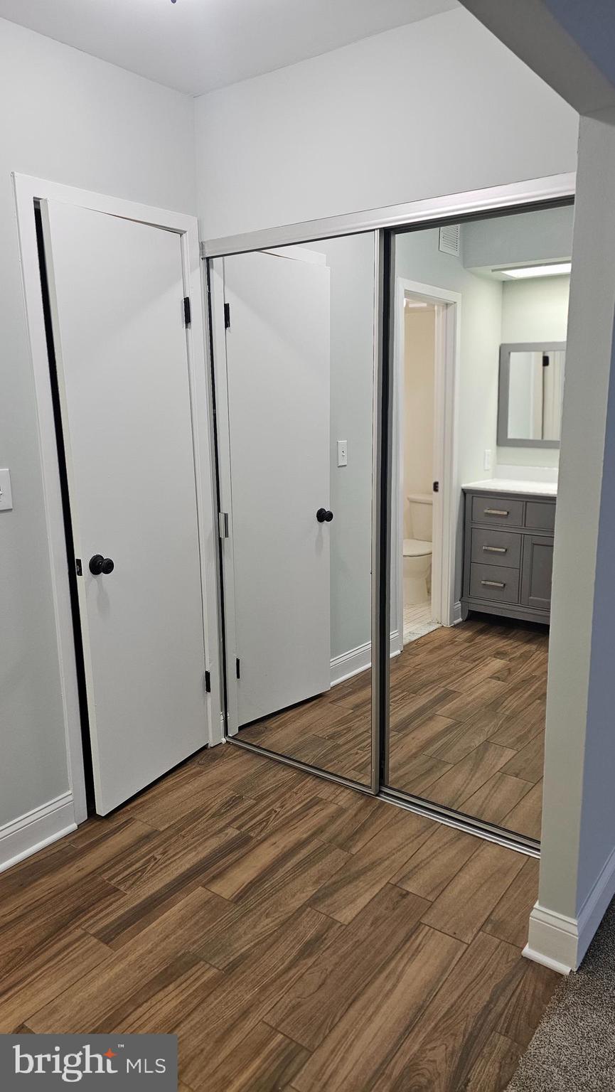 SKYLINE SQUARE CONDO - Residential