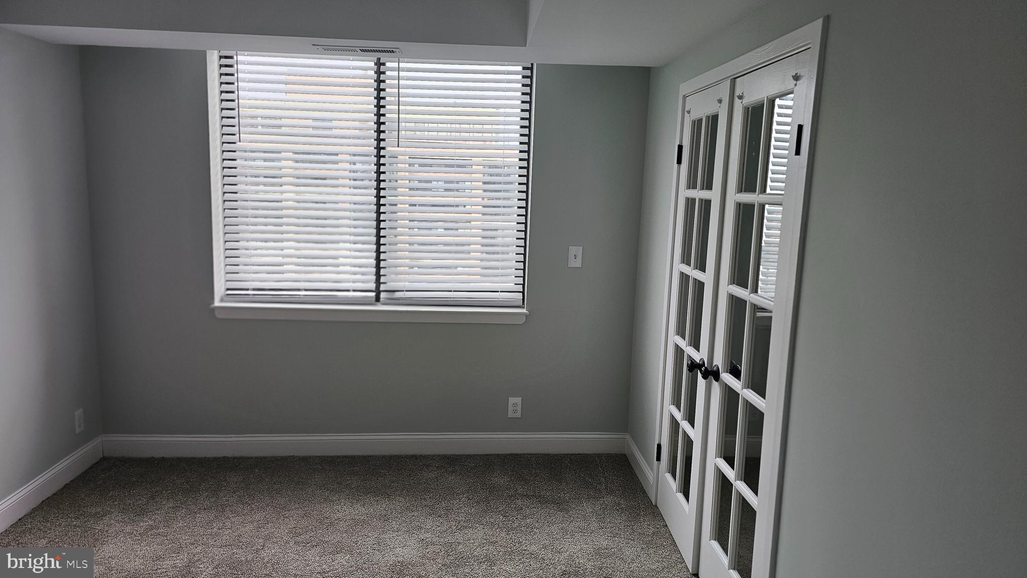 SKYLINE SQUARE CONDO - Residential