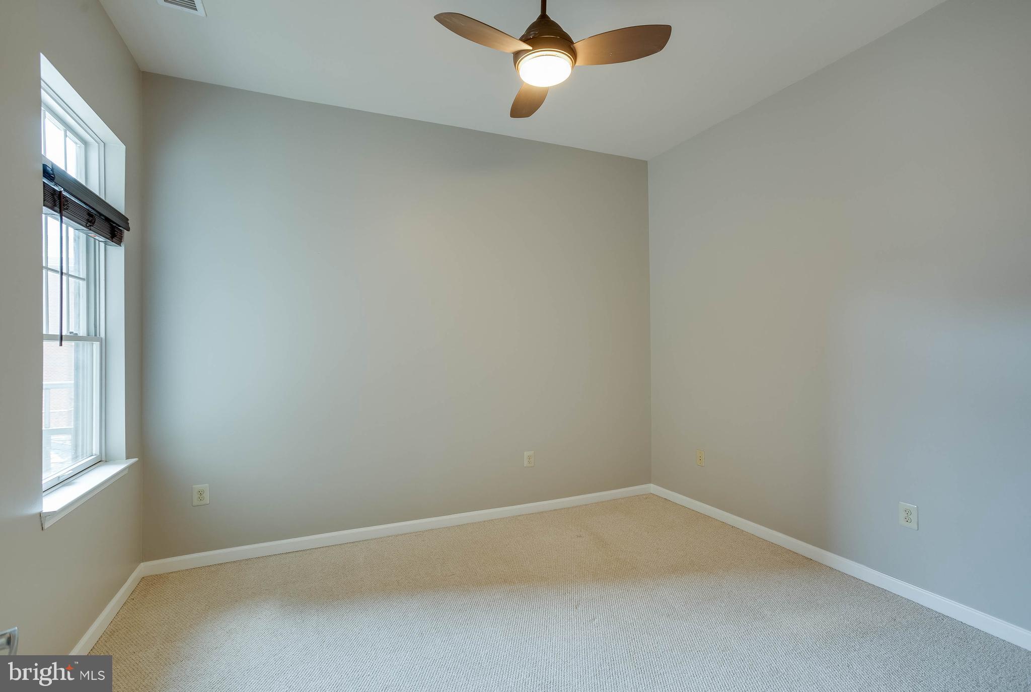 THE ROYALTON - Residential