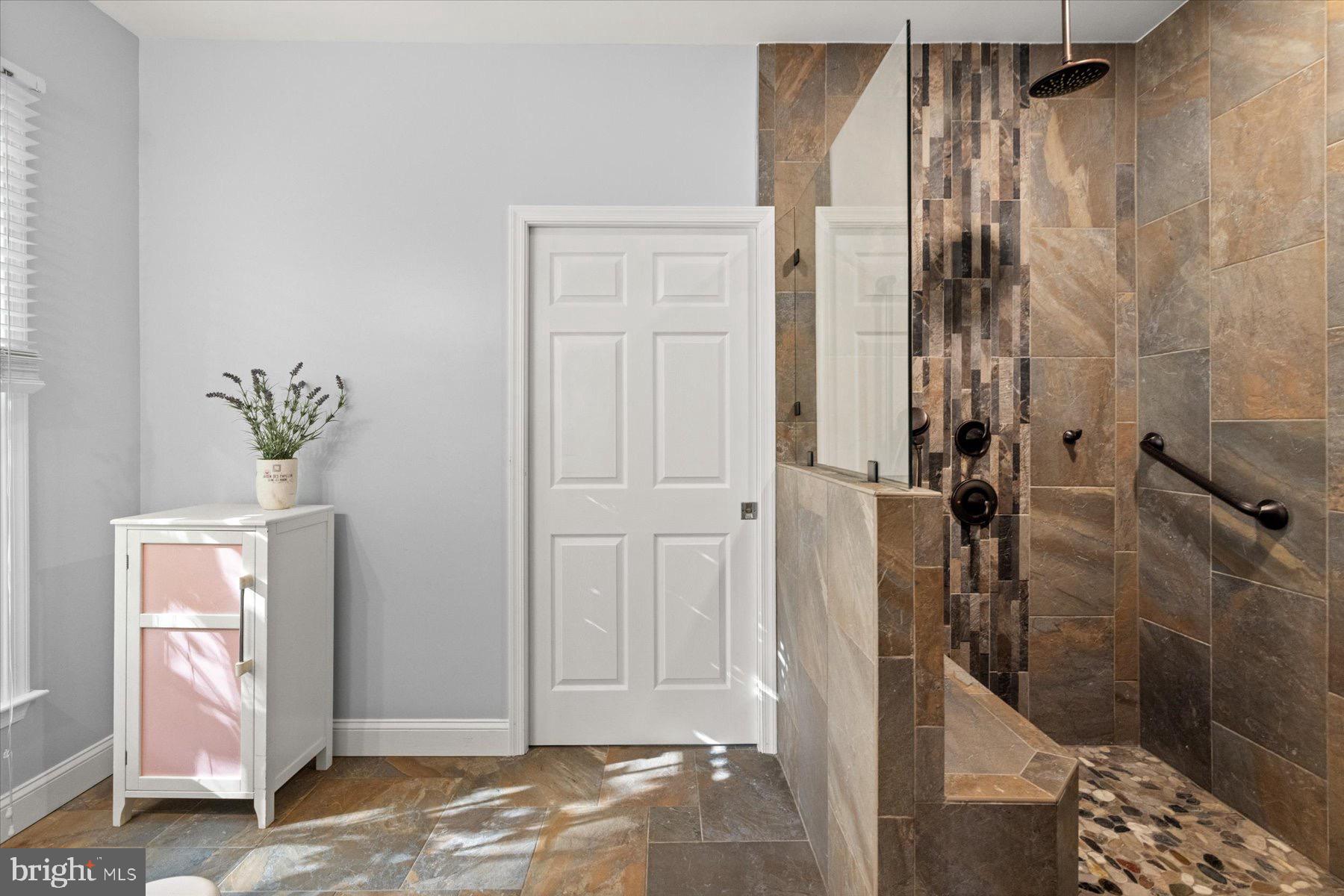 HAYDEN VILLAGE - Residential