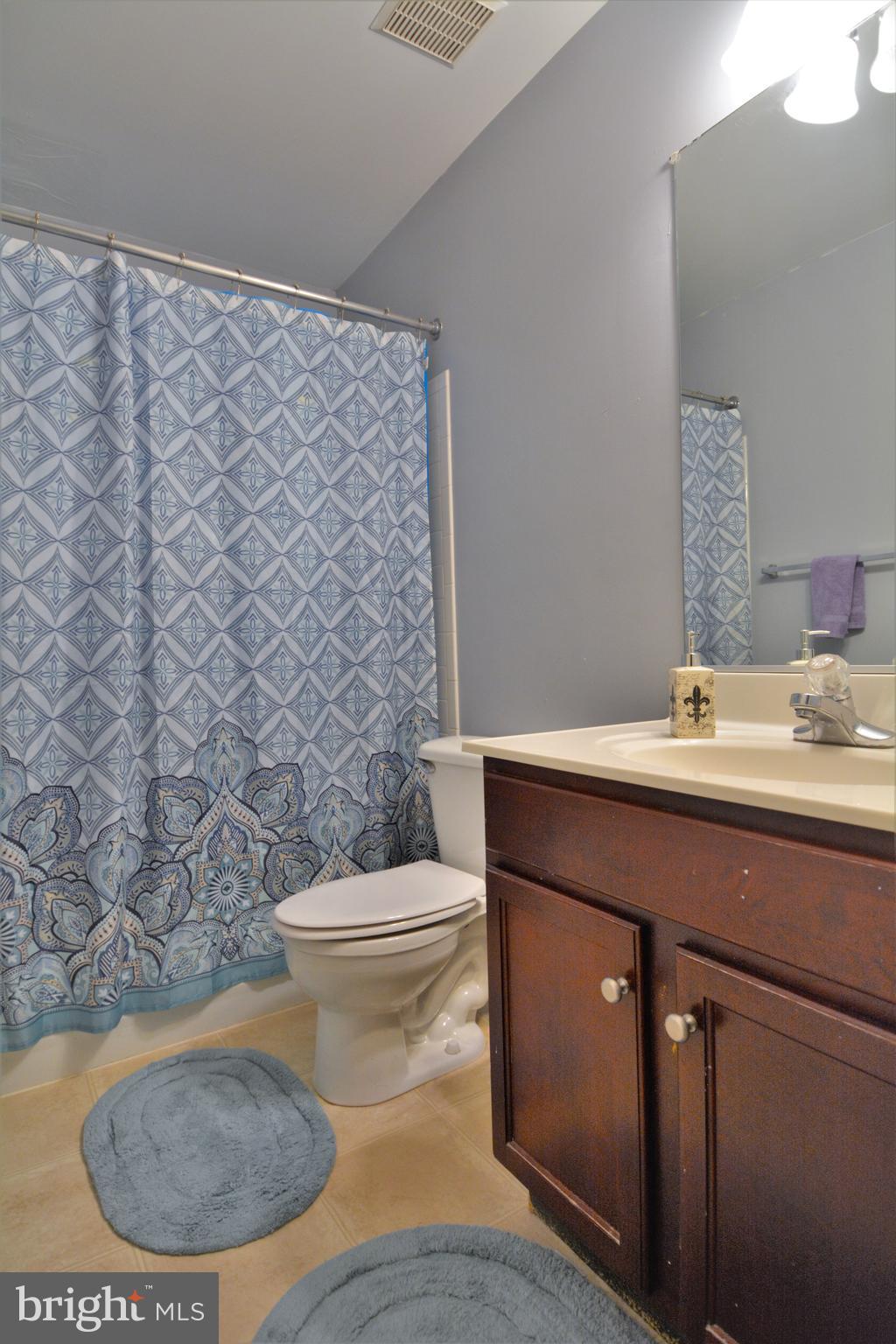 NORDAU - Residential Lease