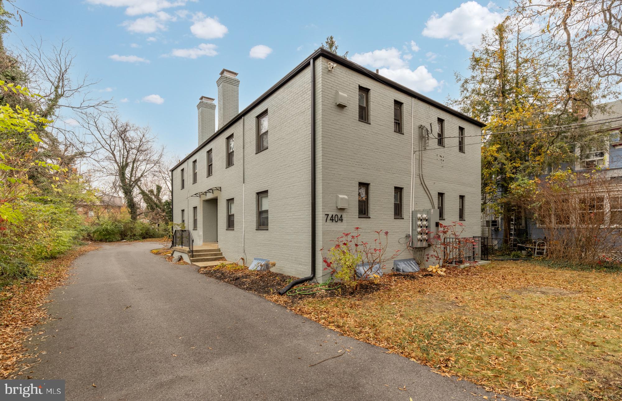 7404 COLUMBIA AVENUE