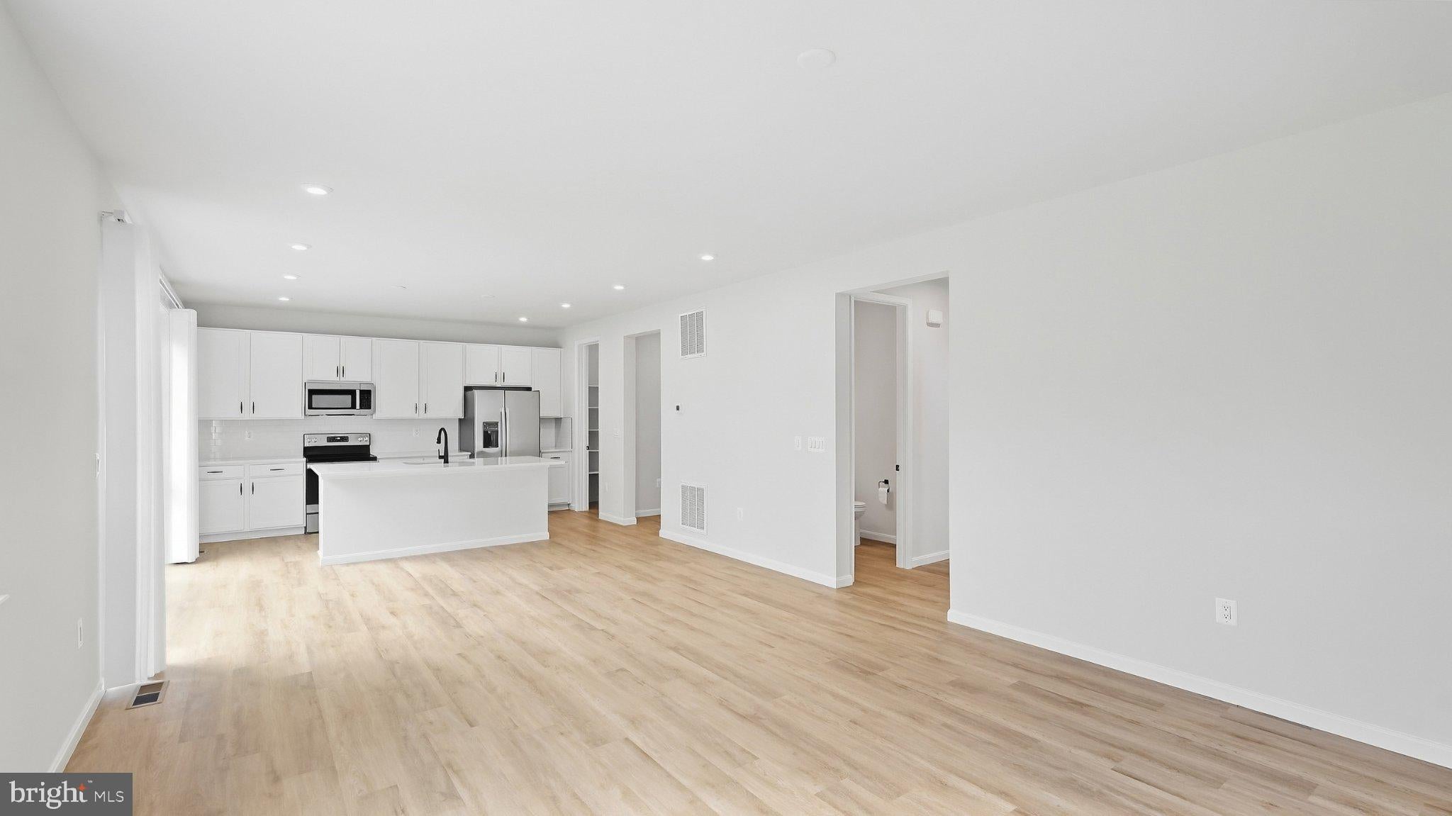 18409 HEWES TERRACE