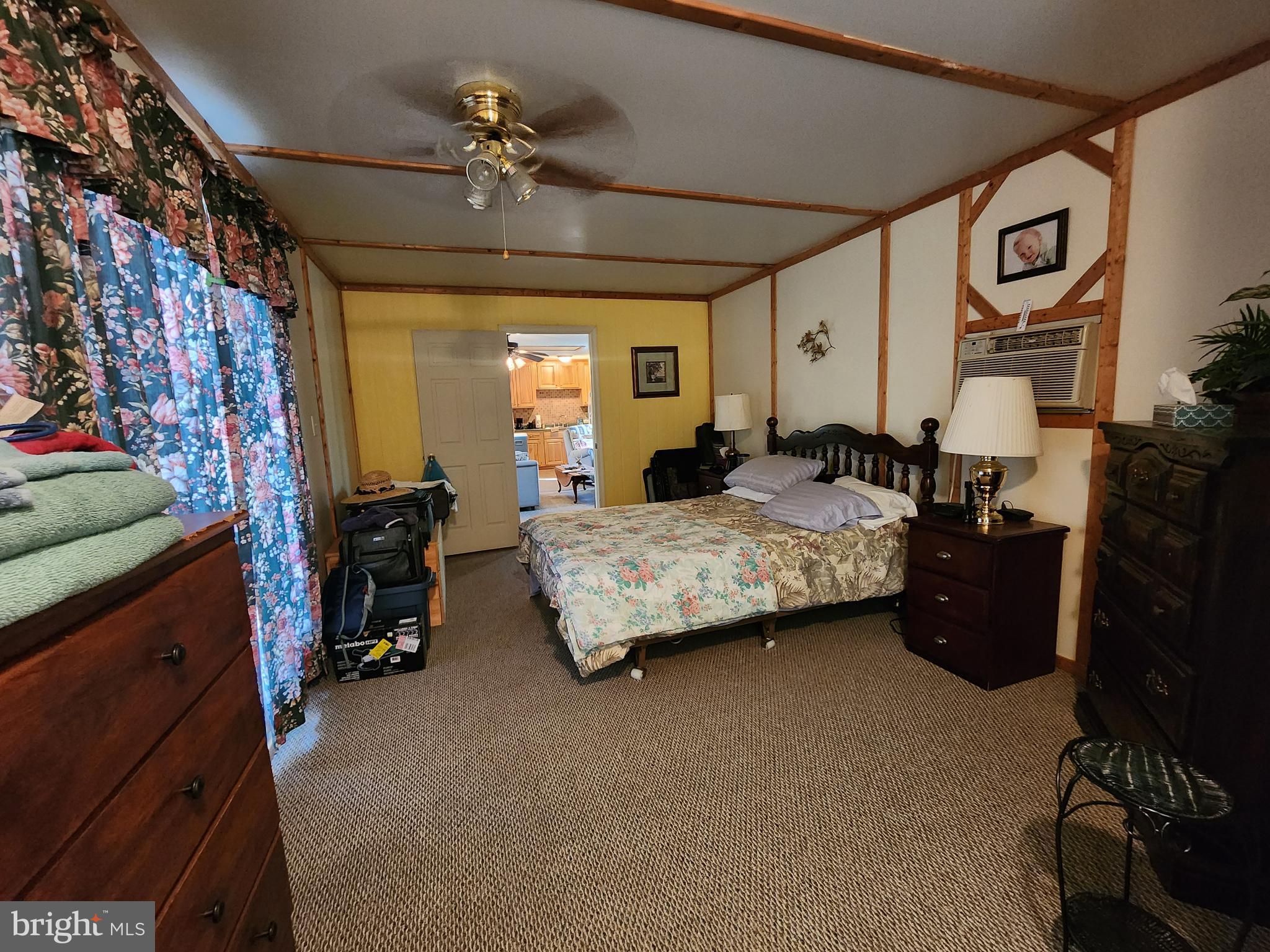 POTOMAC HIGHLAND FARM - Residential