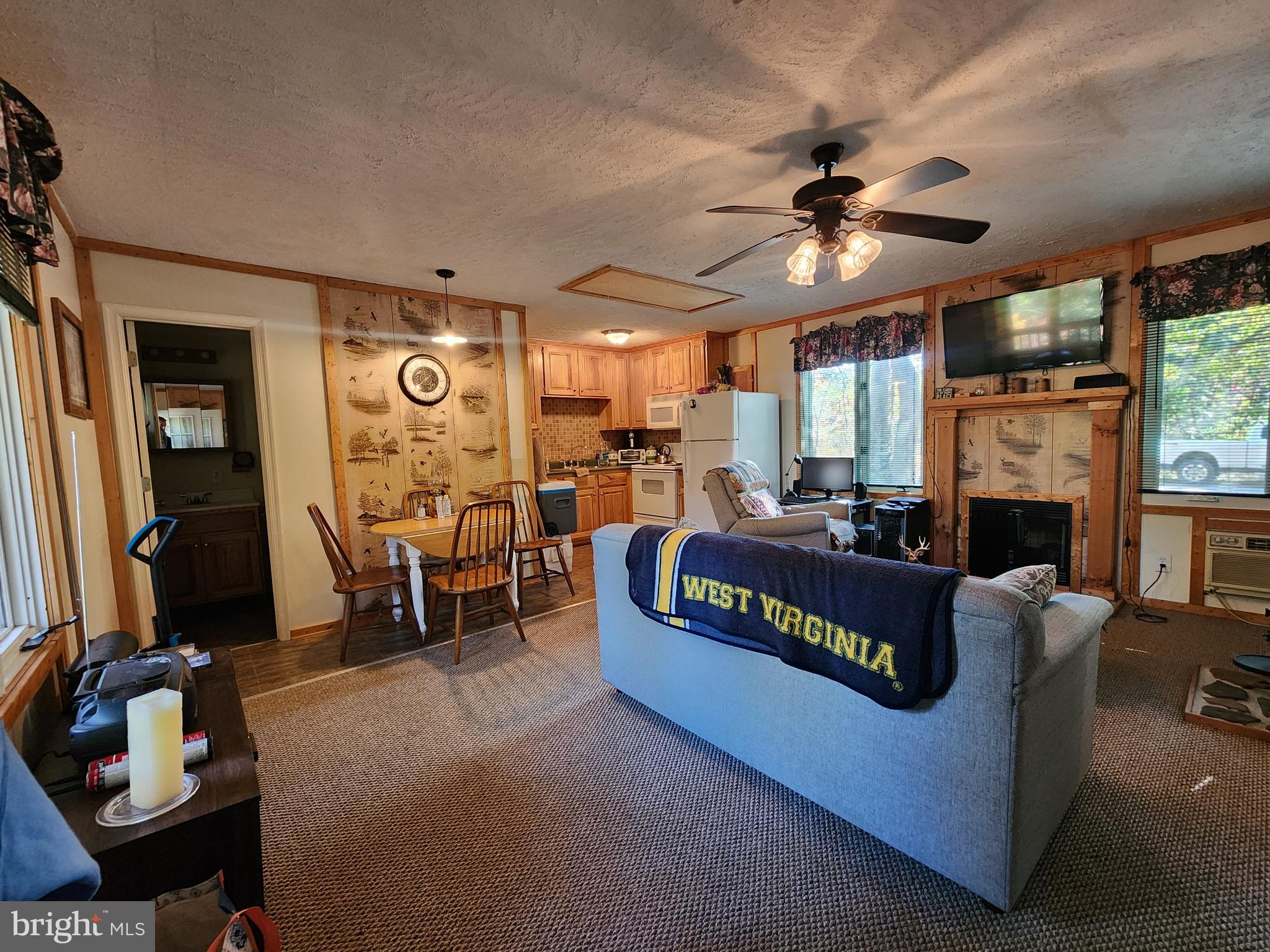 POTOMAC HIGHLAND FARM - Residential