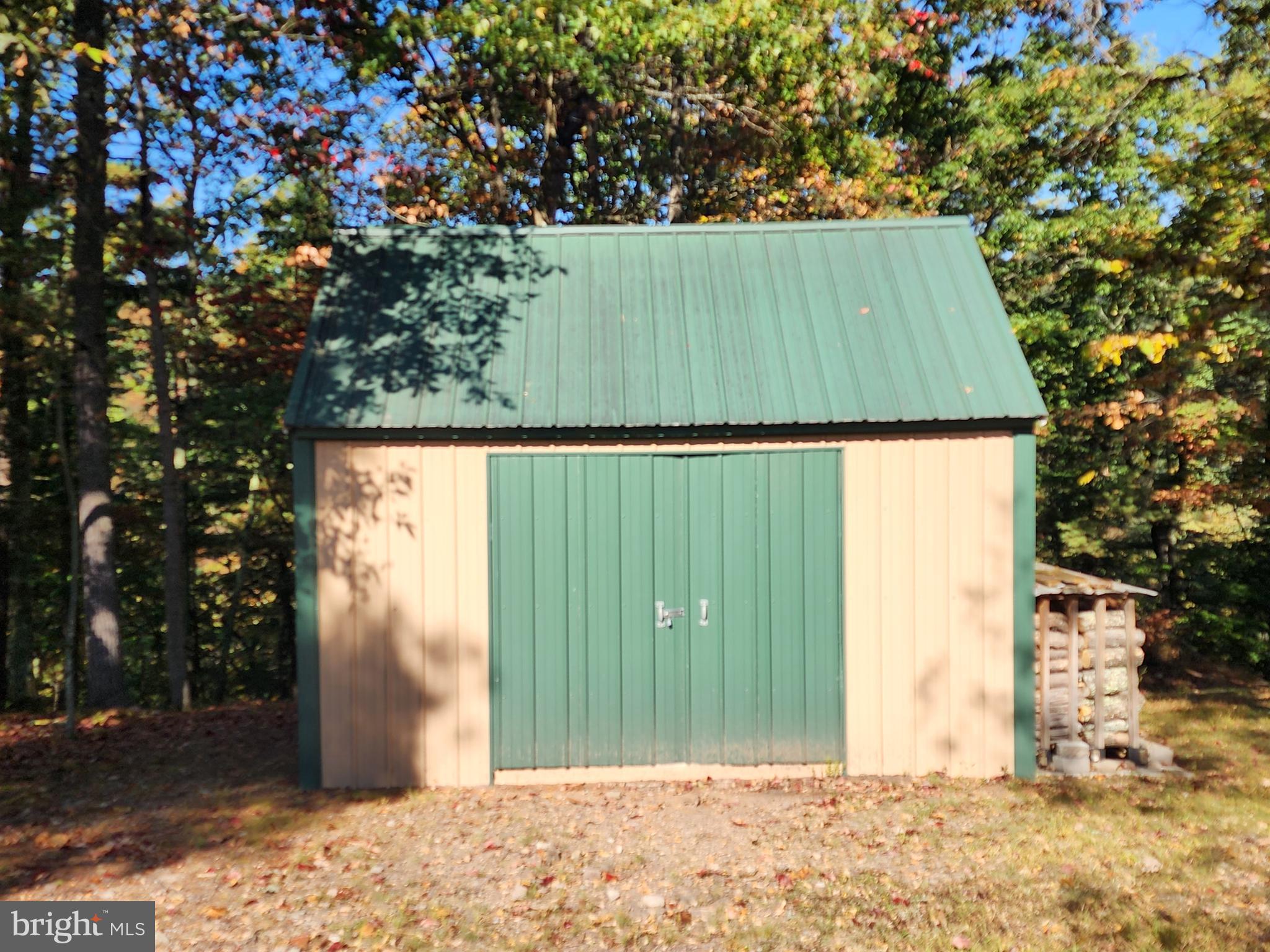POTOMAC HIGHLAND FARM - Residential