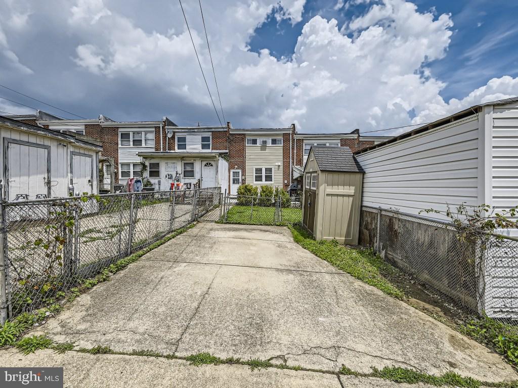 FRIENDSHIP GARDENS - Residential