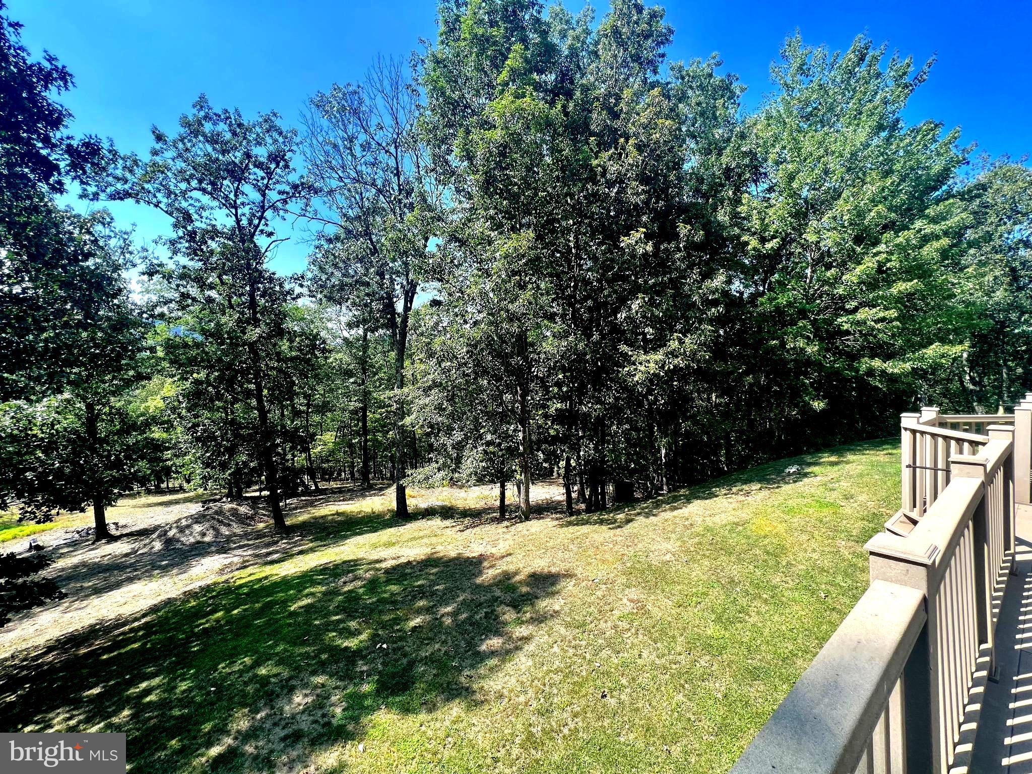 COLONIAL HEIGHTS - Residential