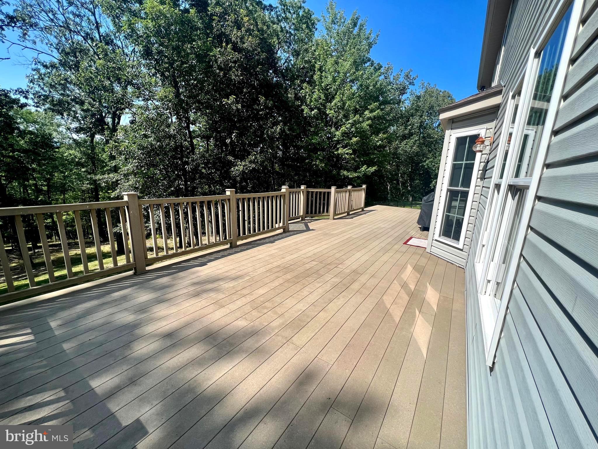 COLONIAL HEIGHTS - Residential