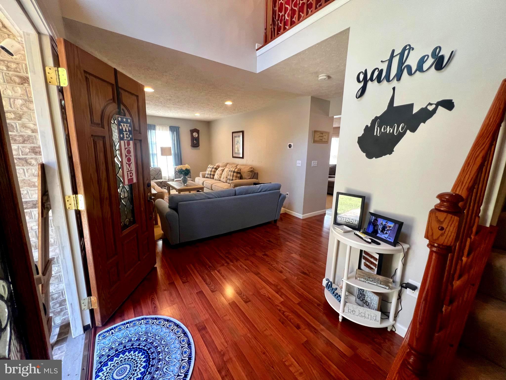 COLONIAL HEIGHTS - Residential