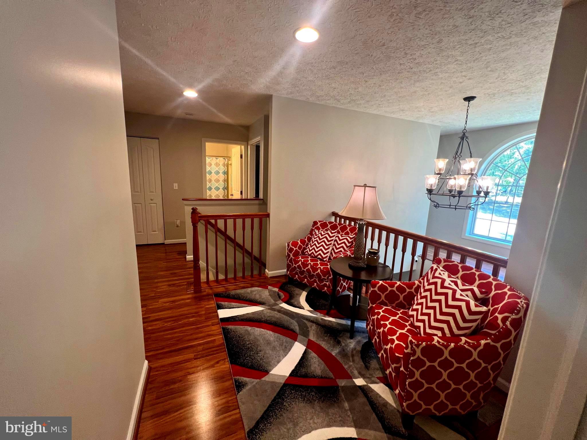 COLONIAL HEIGHTS - Residential