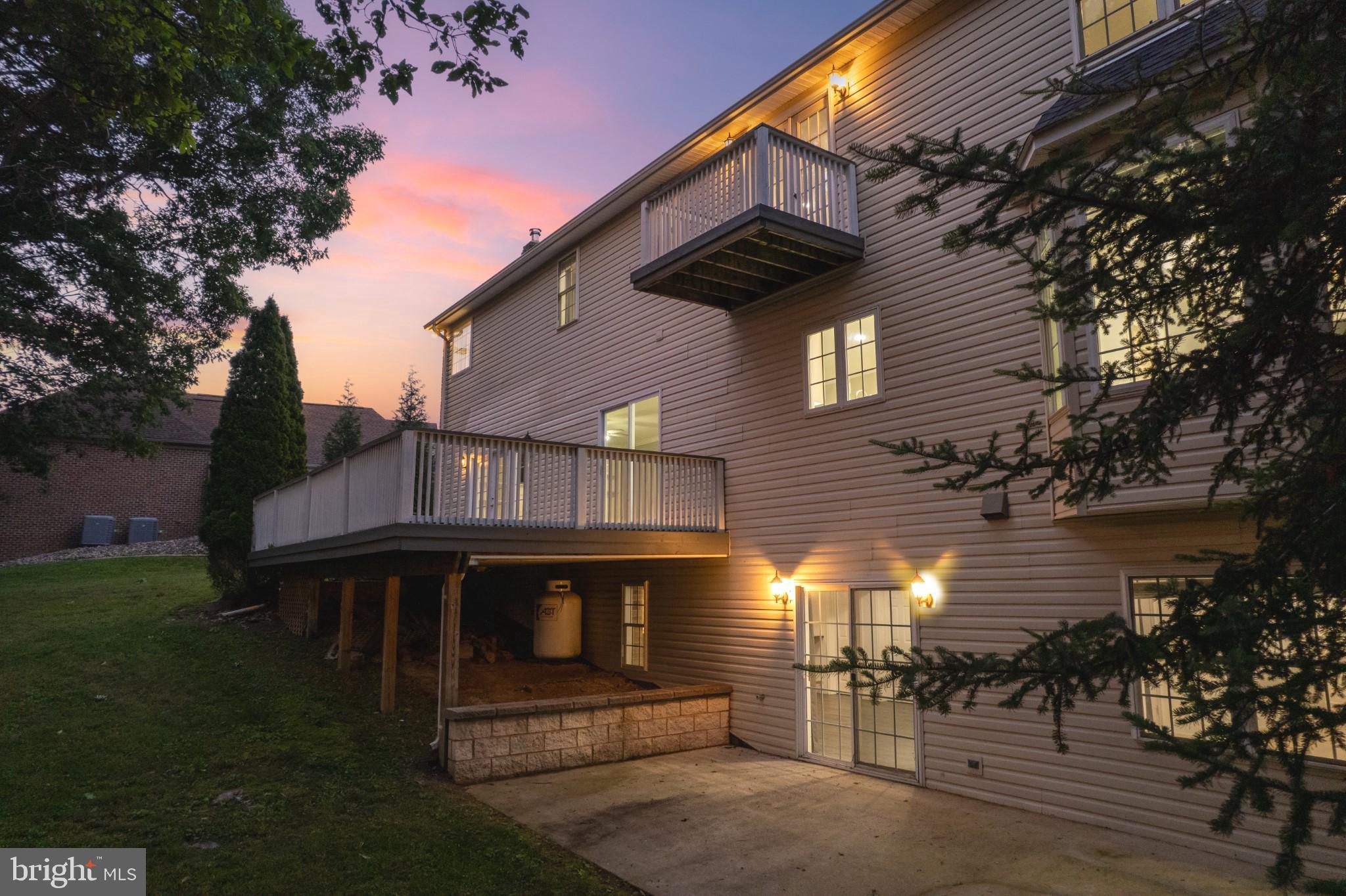 2384 CASTLEGREEN DRIVE