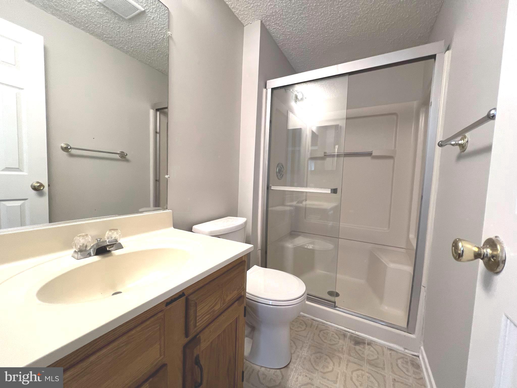 FOREST GREENS - Residential Lease