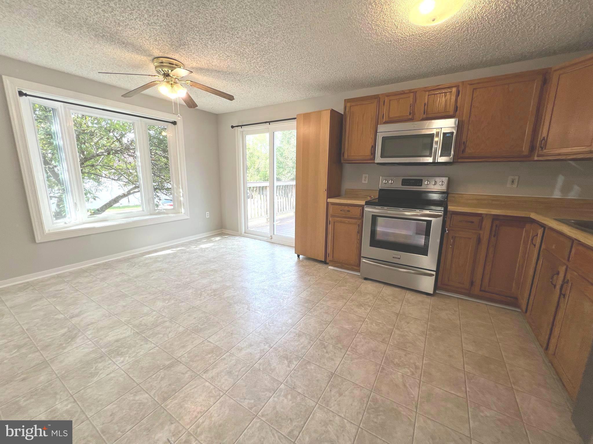 FOREST GREENS - Residential Lease