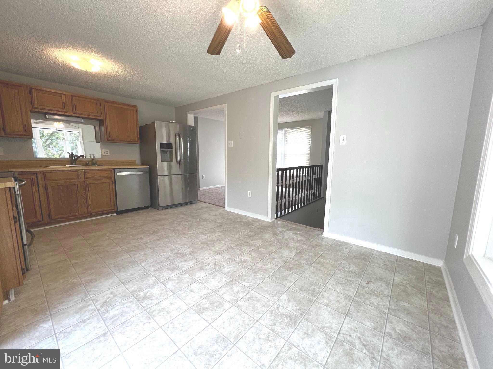 FOREST GREENS - Residential Lease