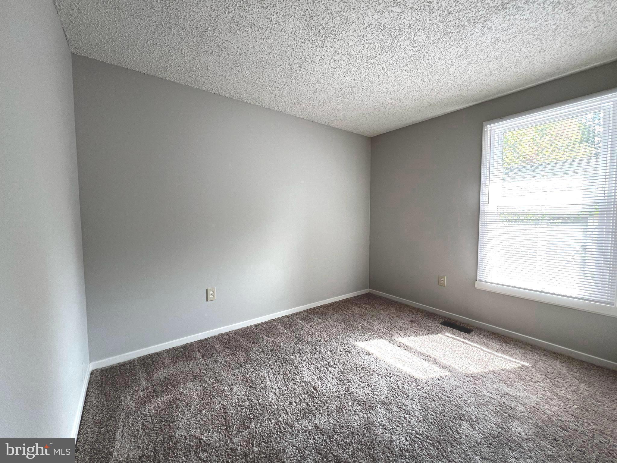 FOREST GREENS - Residential Lease