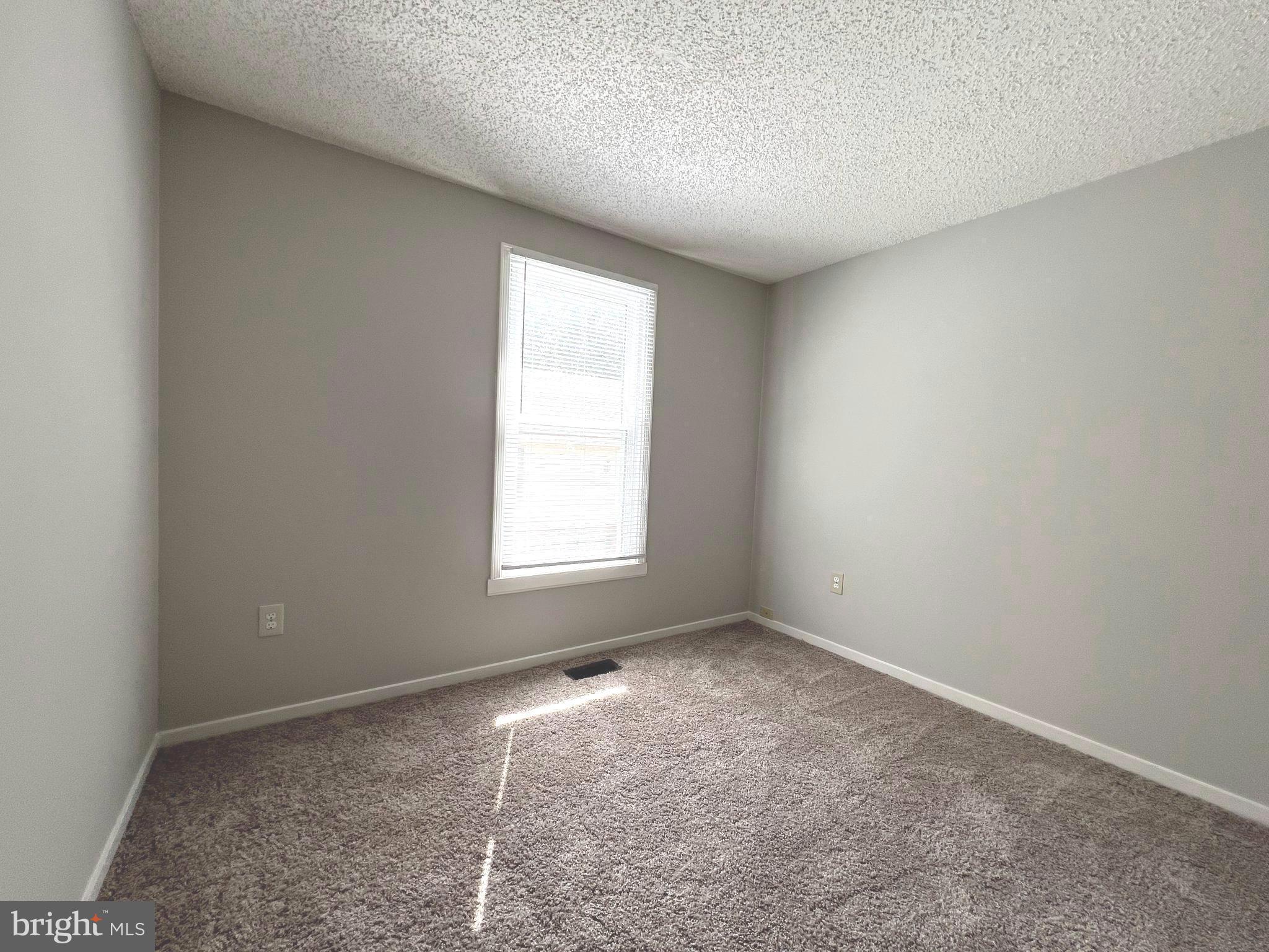 FOREST GREENS - Residential Lease