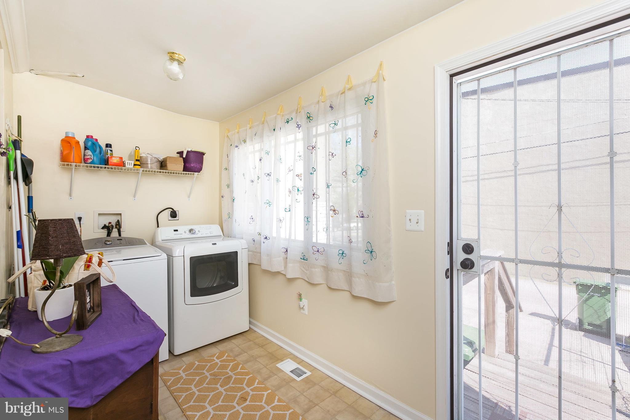 WASHINGTON VILLAGE - Residential