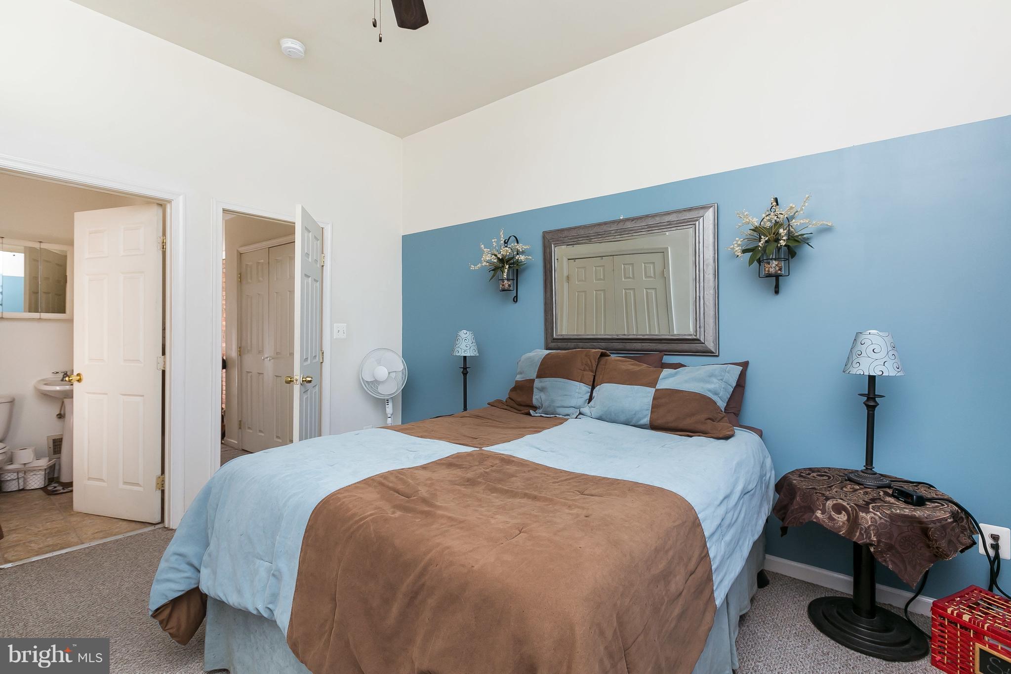 WASHINGTON VILLAGE - Residential