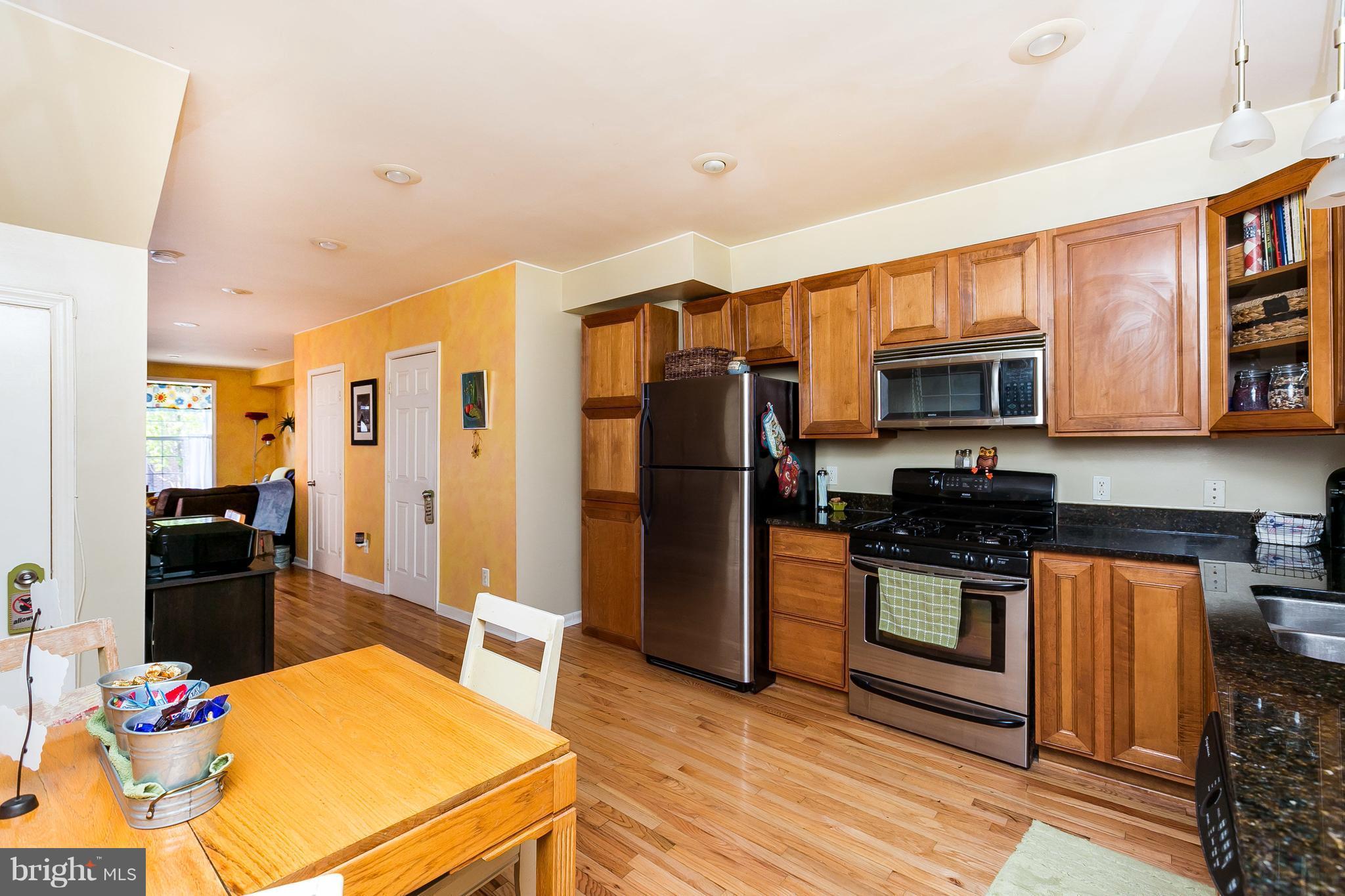 WASHINGTON VILLAGE - Residential