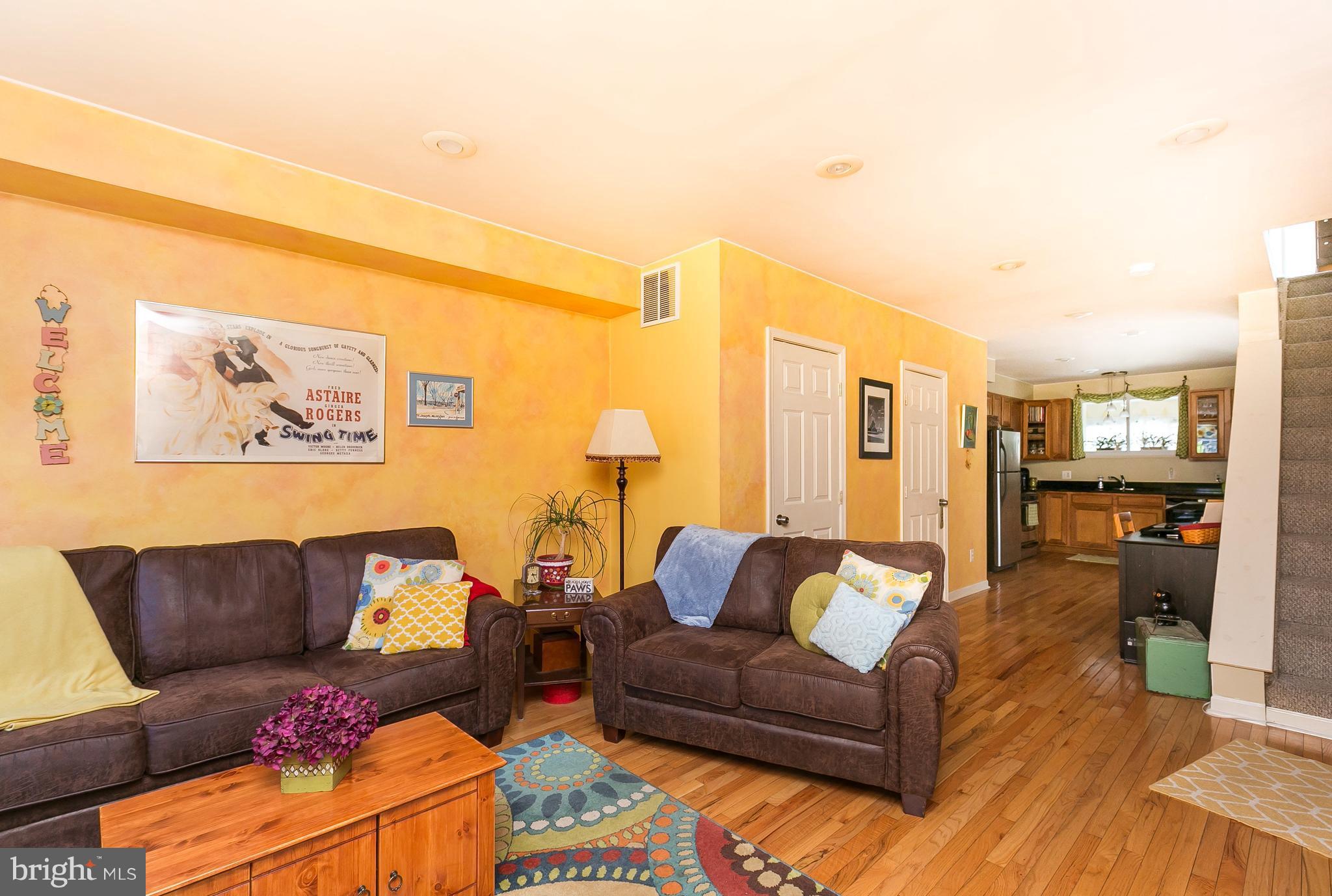 WASHINGTON VILLAGE - Residential