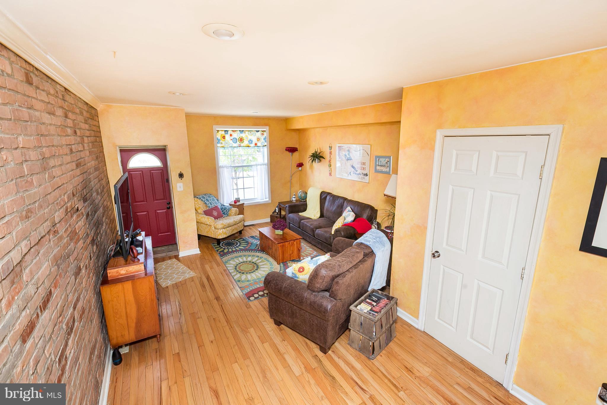 WASHINGTON VILLAGE - Residential