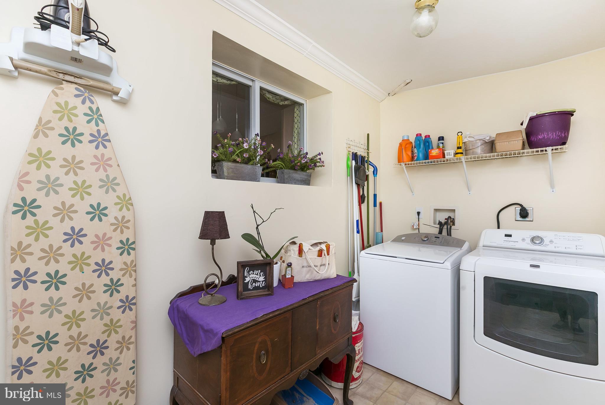 WASHINGTON VILLAGE - Residential