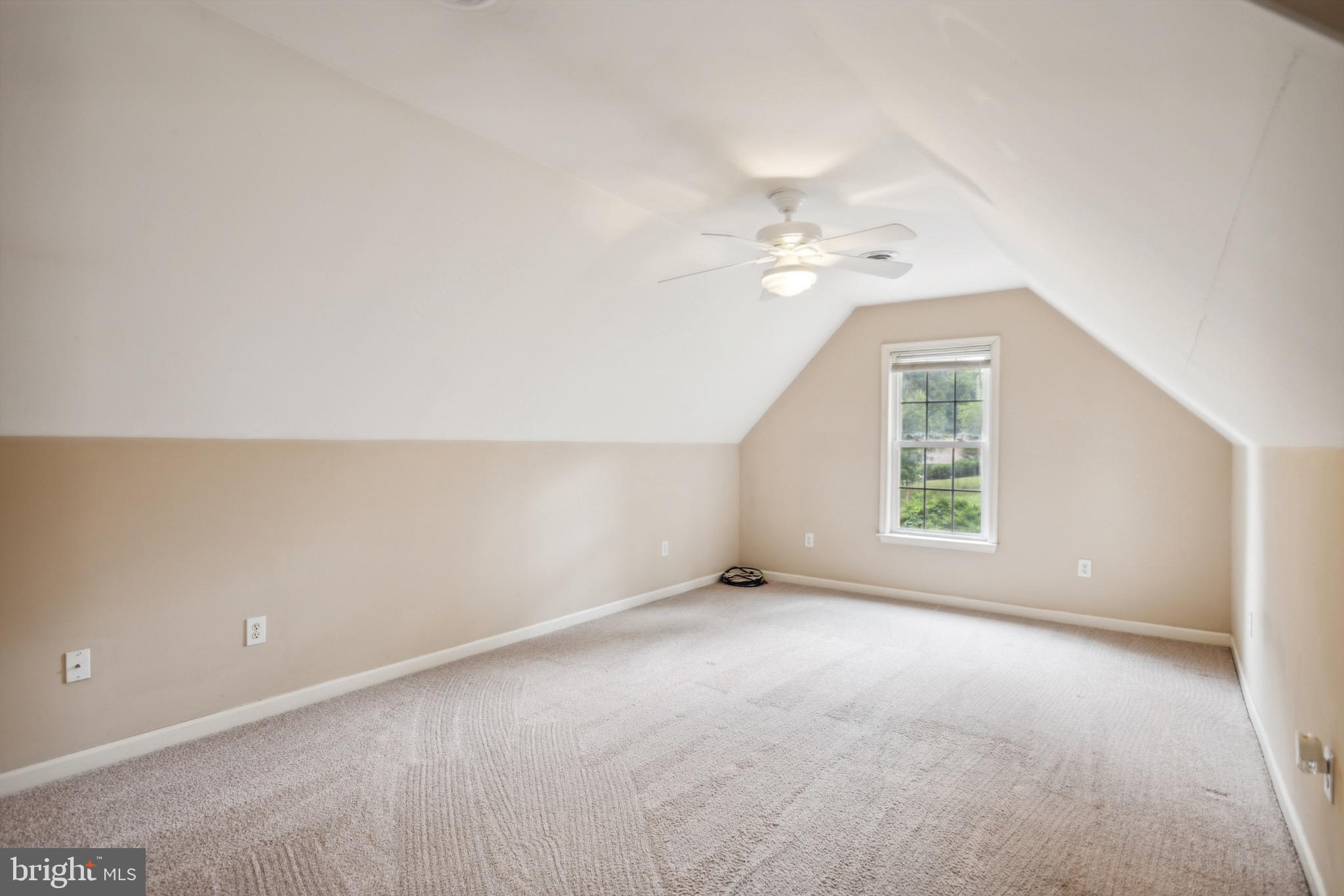 JAMESTOWN ESTATES - Residential