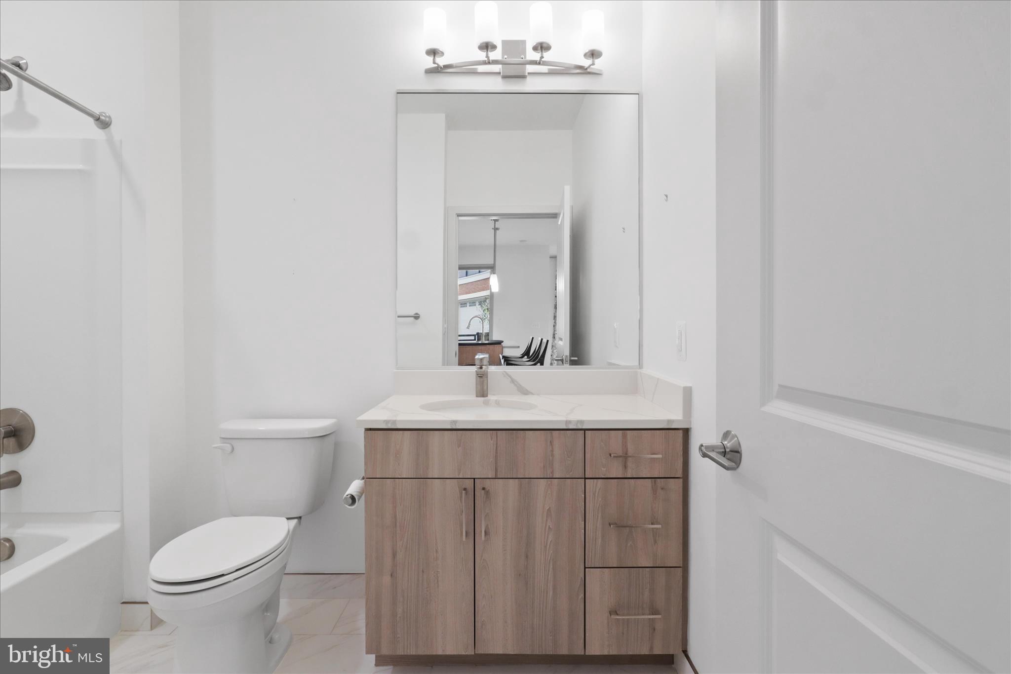 BOULEVARD VI TOWNS - Residential