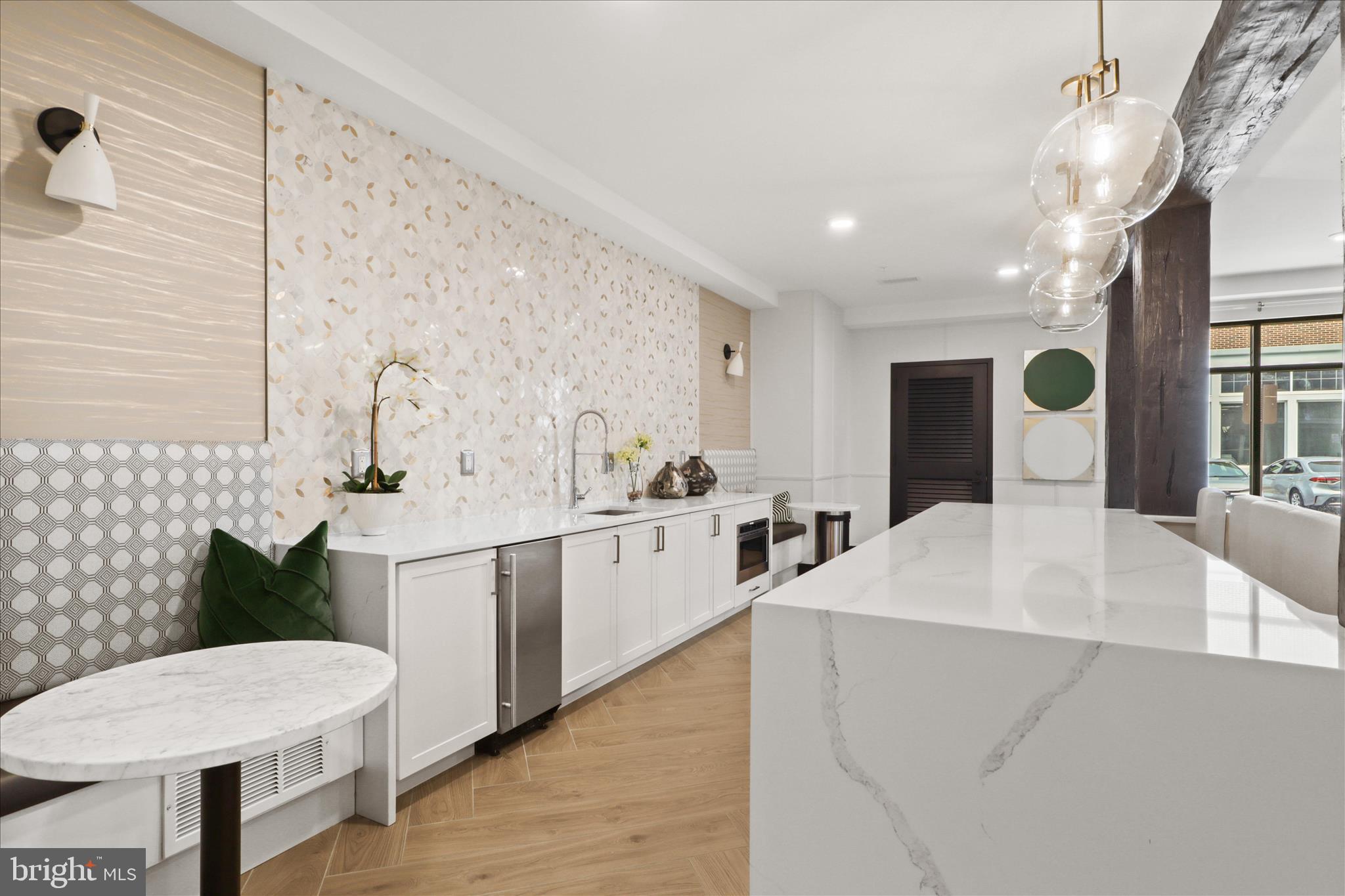 BOULEVARD VI TOWNS - Residential