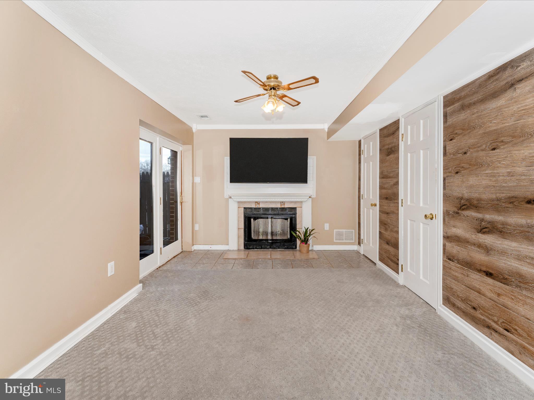 DREXEL WOODS - Residential