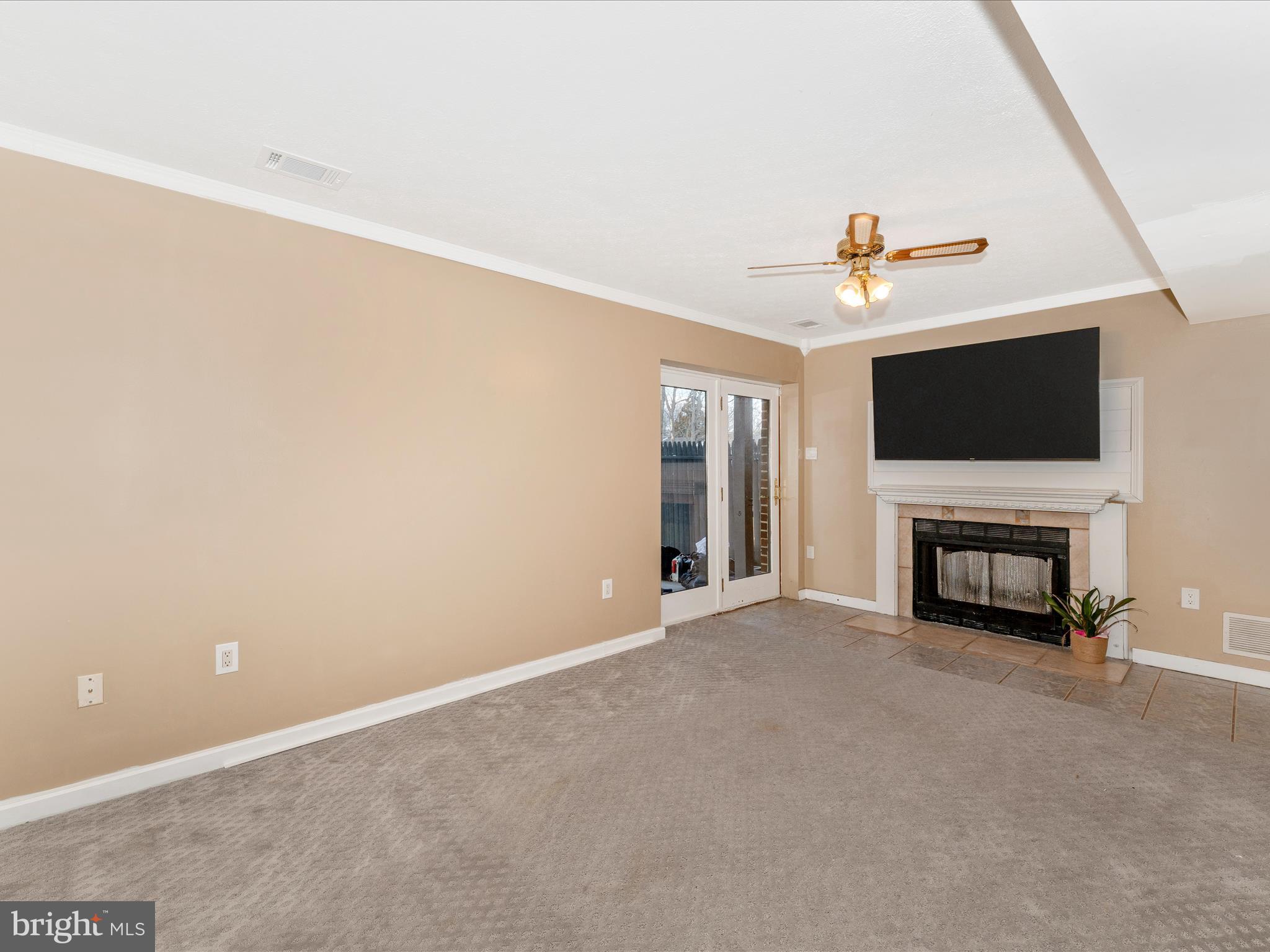 DREXEL WOODS - Residential