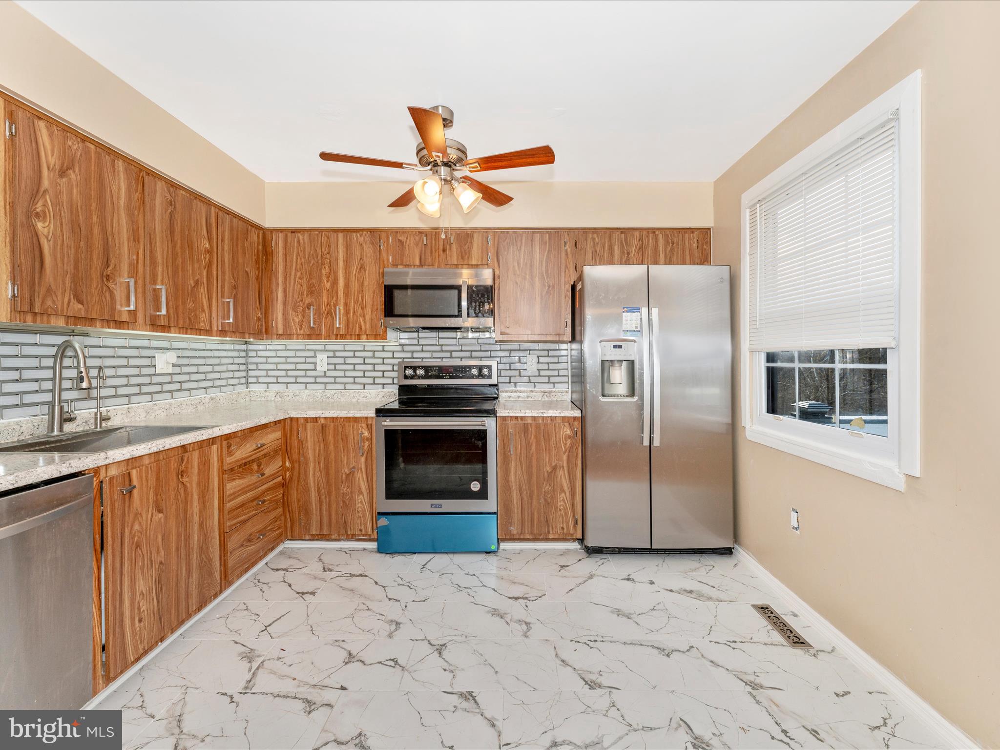 DREXEL WOODS - Residential