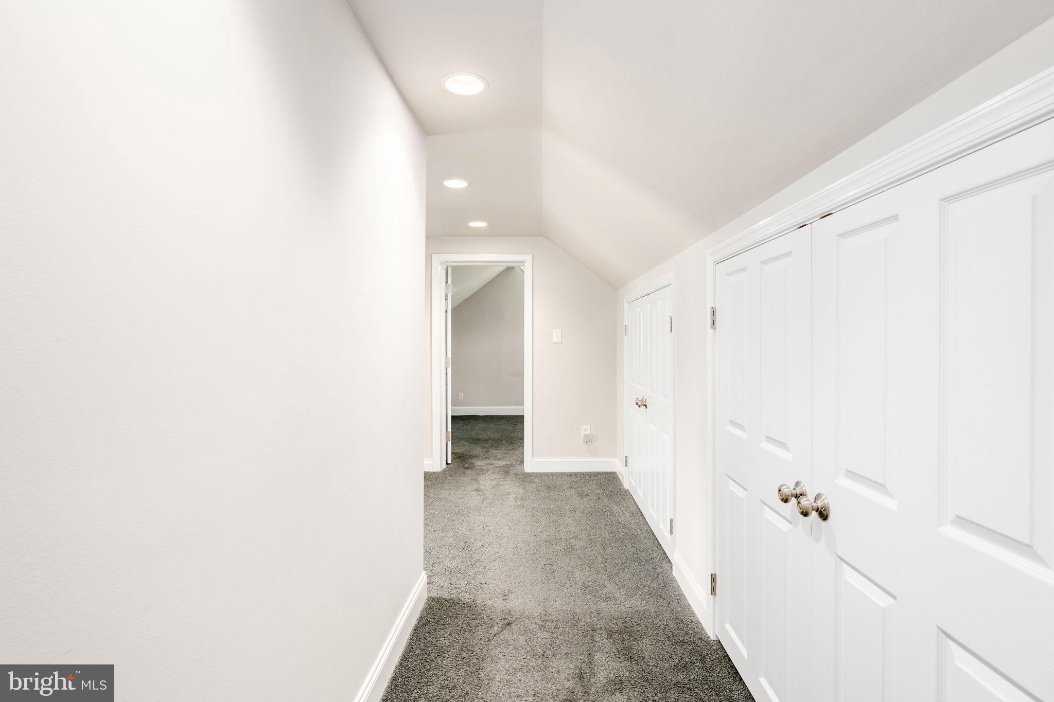 BEVERLY HILLS - Residential