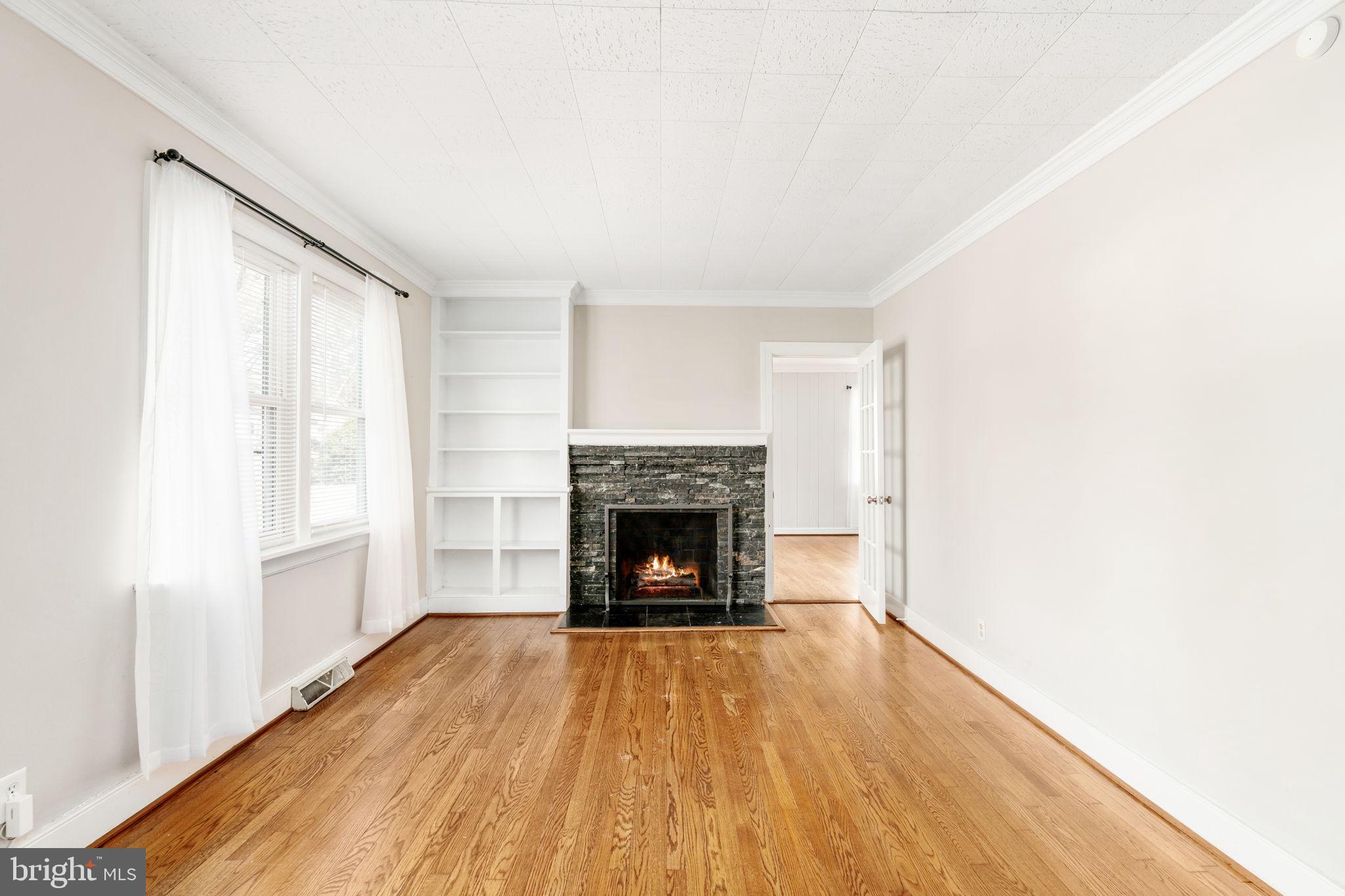 BEVERLY HILLS - Residential