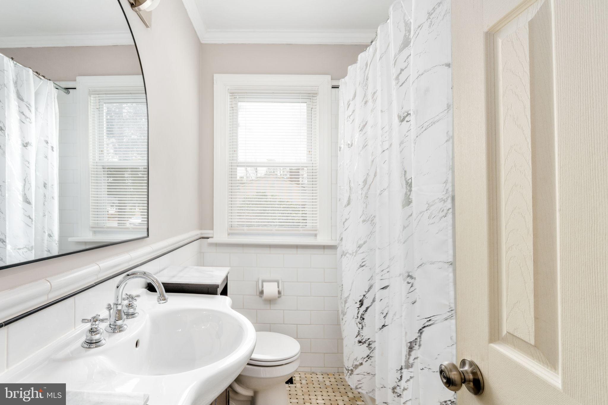 BEVERLY HILLS - Residential