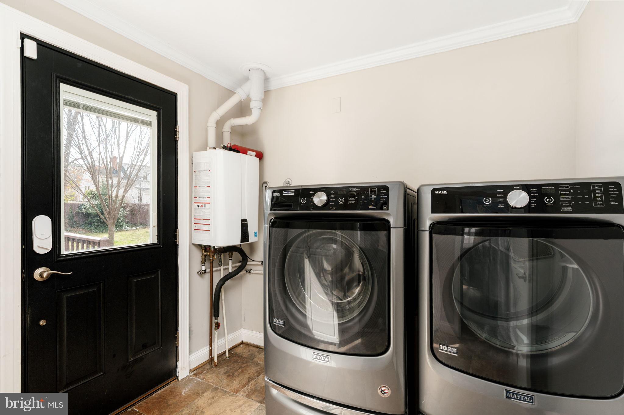 BEVERLY HILLS - Residential