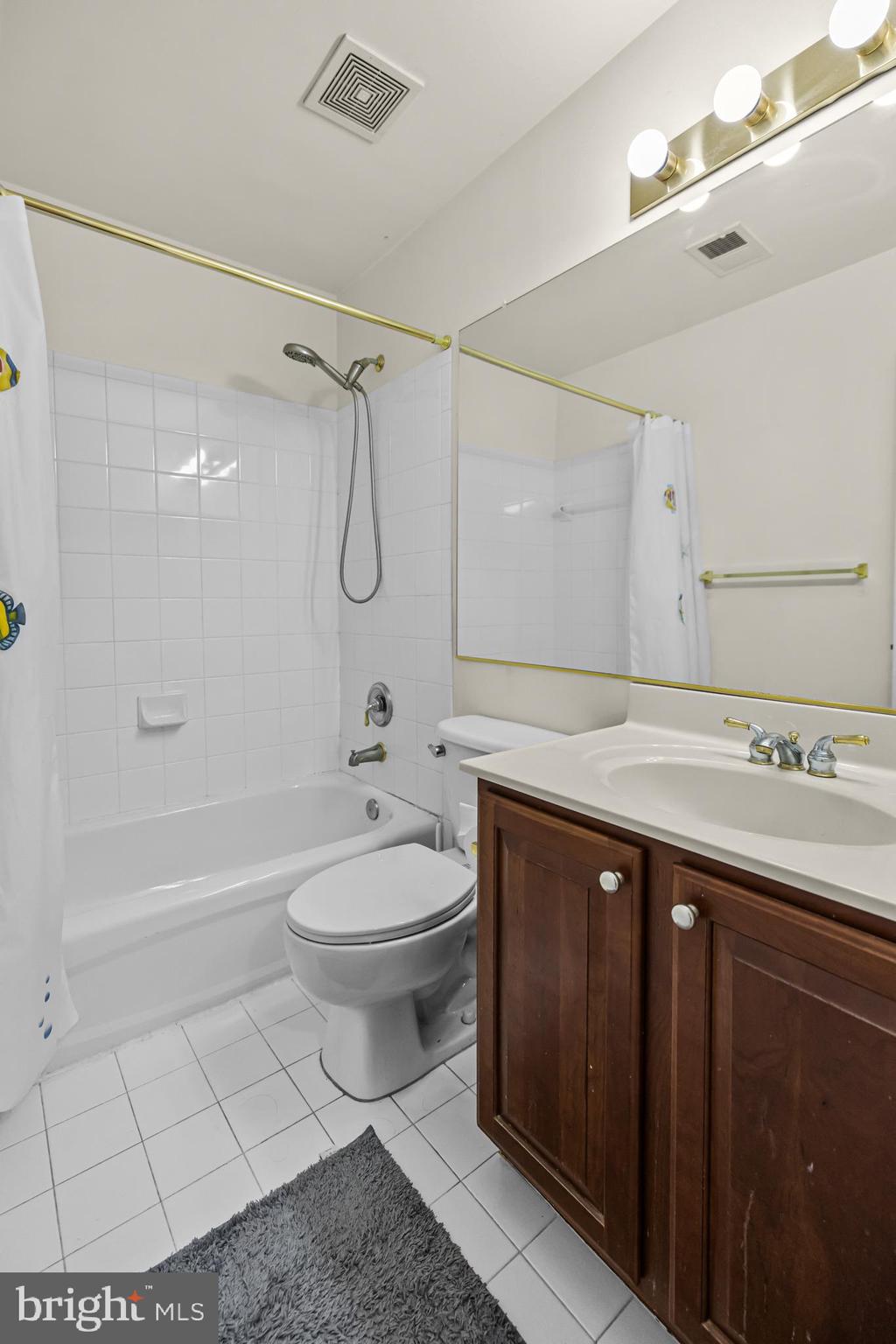 POTOMAC STATION - Residential