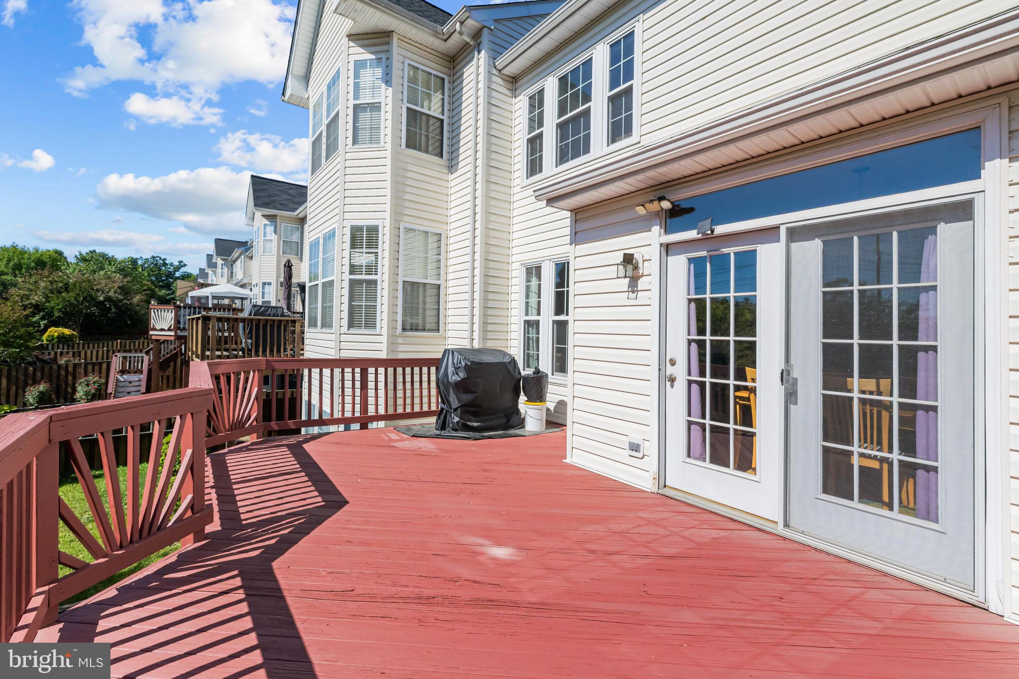POTOMAC STATION - Residential