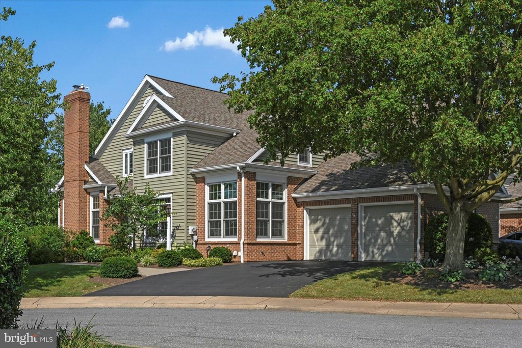 Photo of 643 Northfield Road, Lititz, PA 17543 (MLS # PALA2040294)