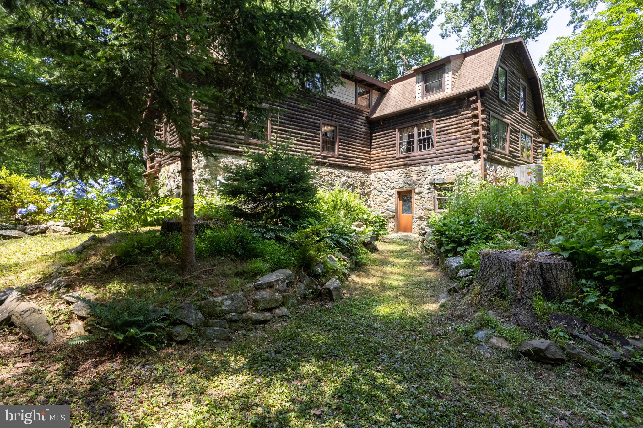 3037 ROCKS ROAD