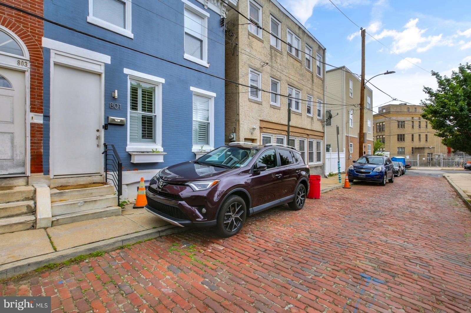 FRANCISVILLE - Residential Lease