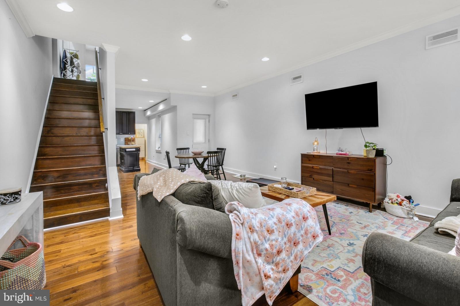 FRANCISVILLE - Residential Lease